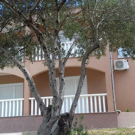 Apartments With A Parking Space Okrug Gornji, Ciovo - 13859 Трогир Екстериор снимка