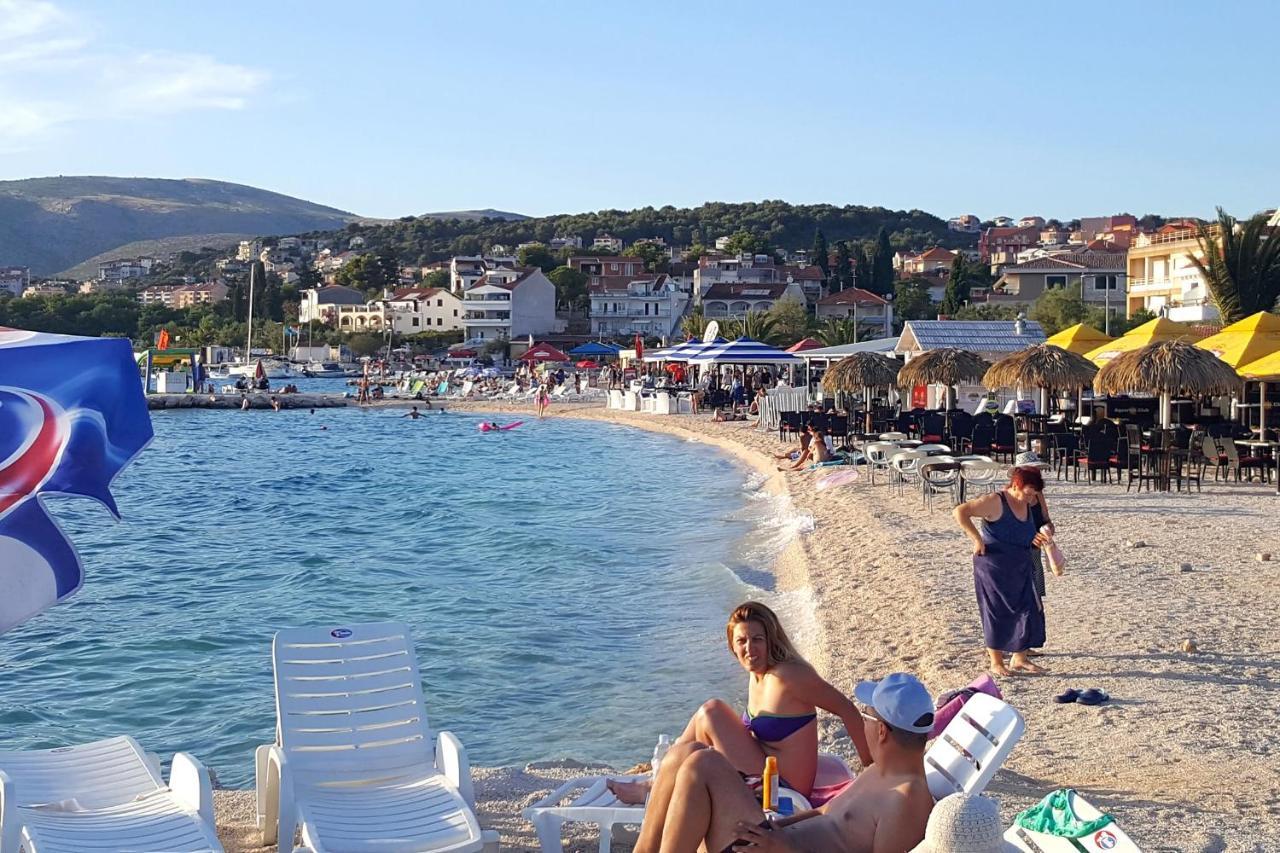 Apartments With A Parking Space Okrug Gornji, Ciovo - 13859 Трогир Екстериор снимка