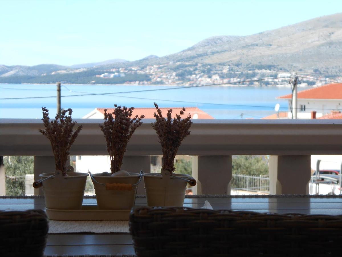 Apartments With A Parking Space Okrug Gornji, Ciovo - 13859 Трогир Екстериор снимка
