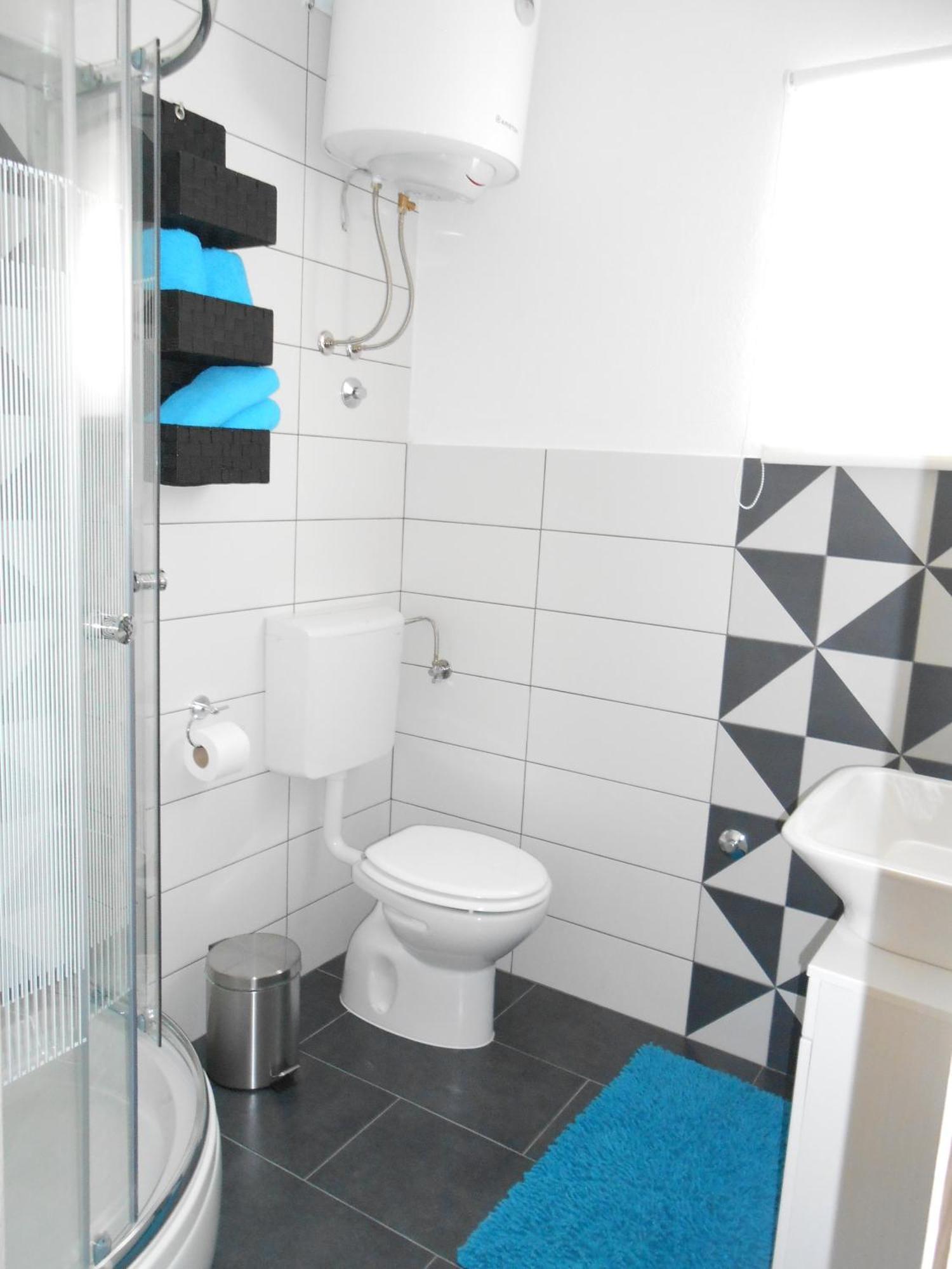Apartments With A Parking Space Okrug Gornji, Ciovo - 13859 Трогир Стая снимка
