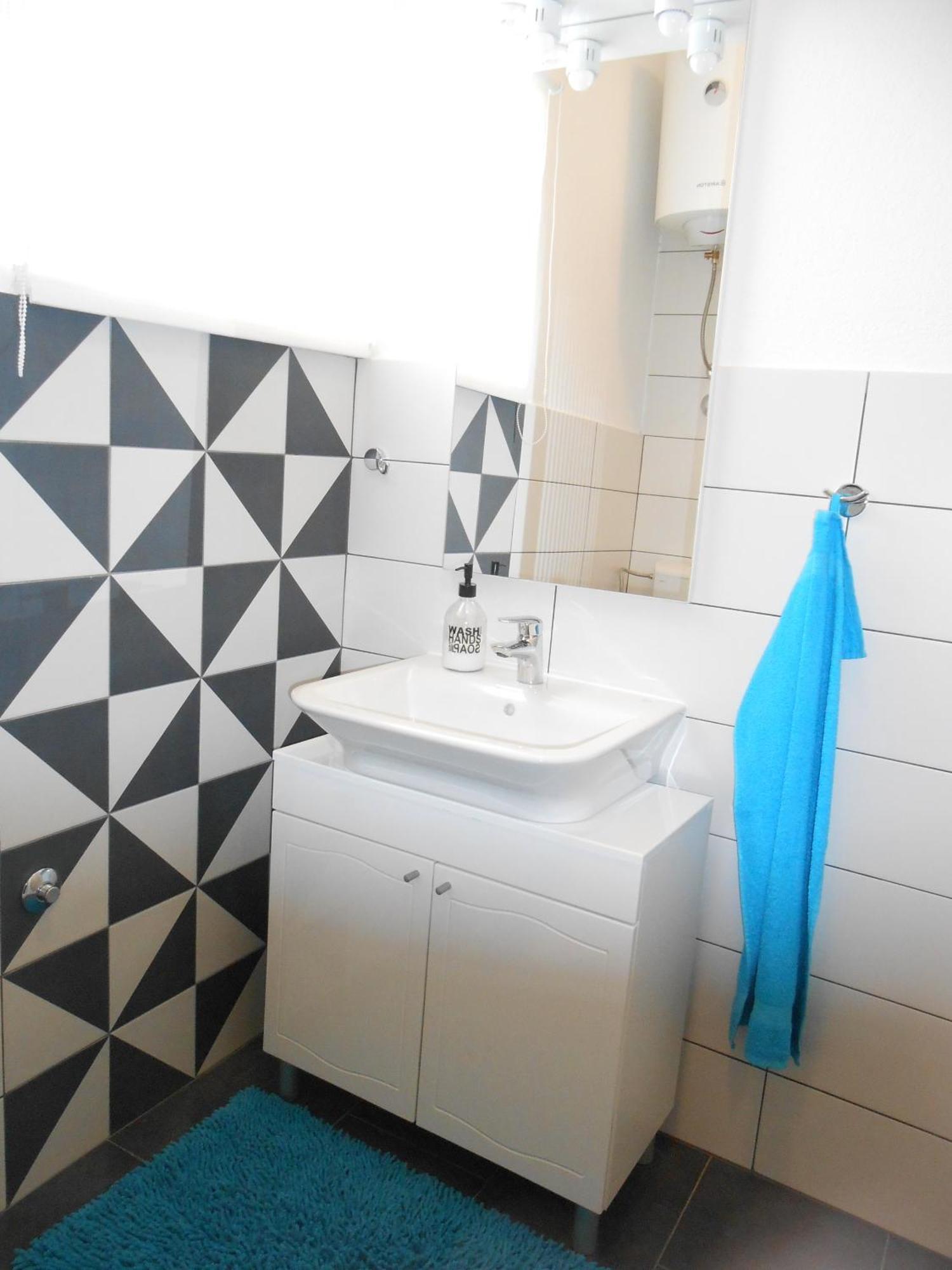 Apartments With A Parking Space Okrug Gornji, Ciovo - 13859 Трогир Стая снимка